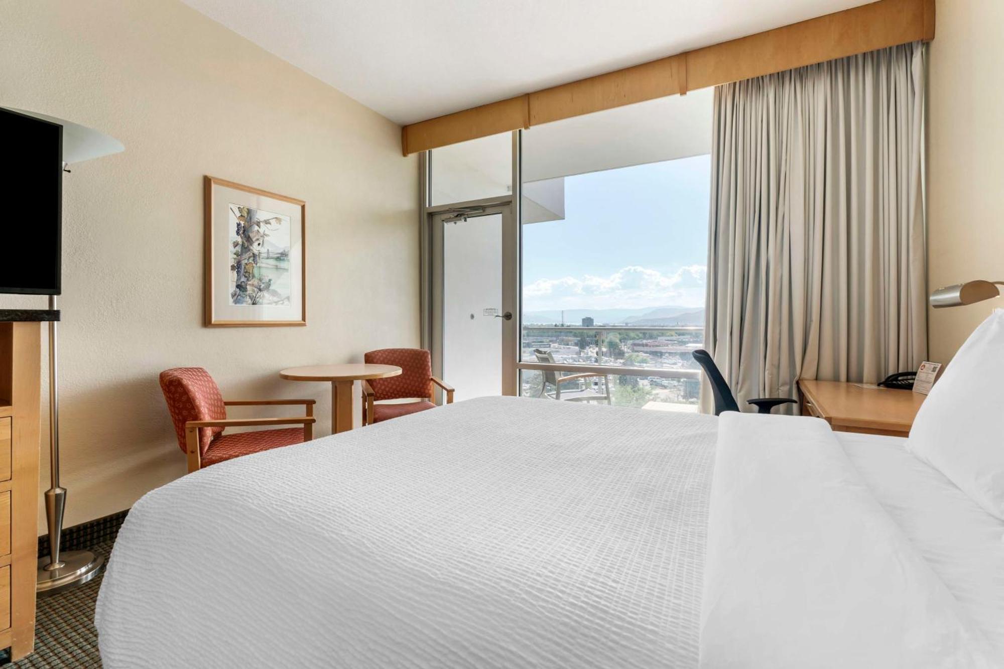Hotel Western & 4*