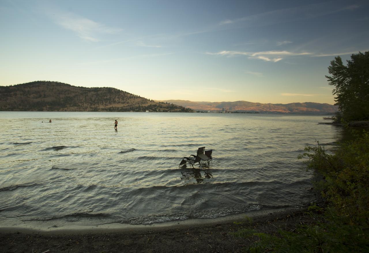 Western & 4* Kelowna
